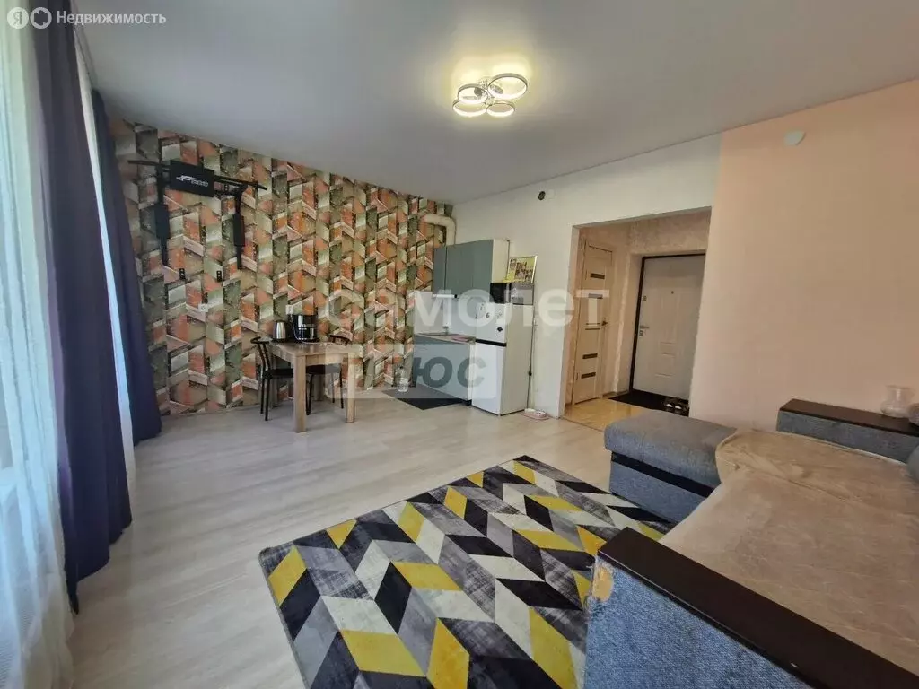 Квартира-студия: Ишим, улица Калинина, 112 (26.4 м) - Фото 2
