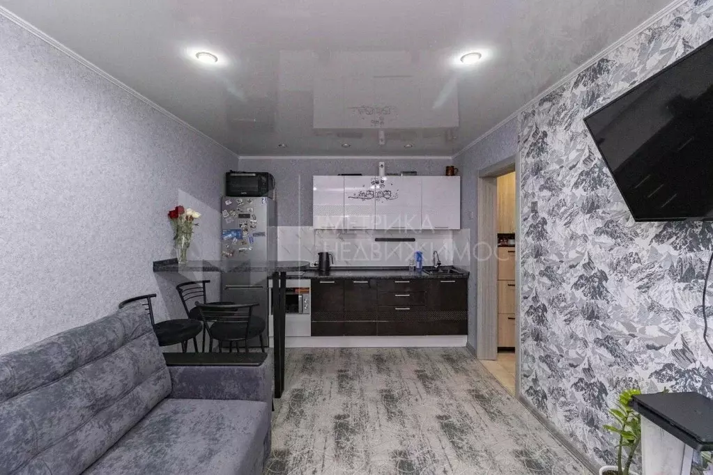 1-к кв. Тюменская область, Тюмень Таймырская ул., 70 (30.8 м) - Фото 1