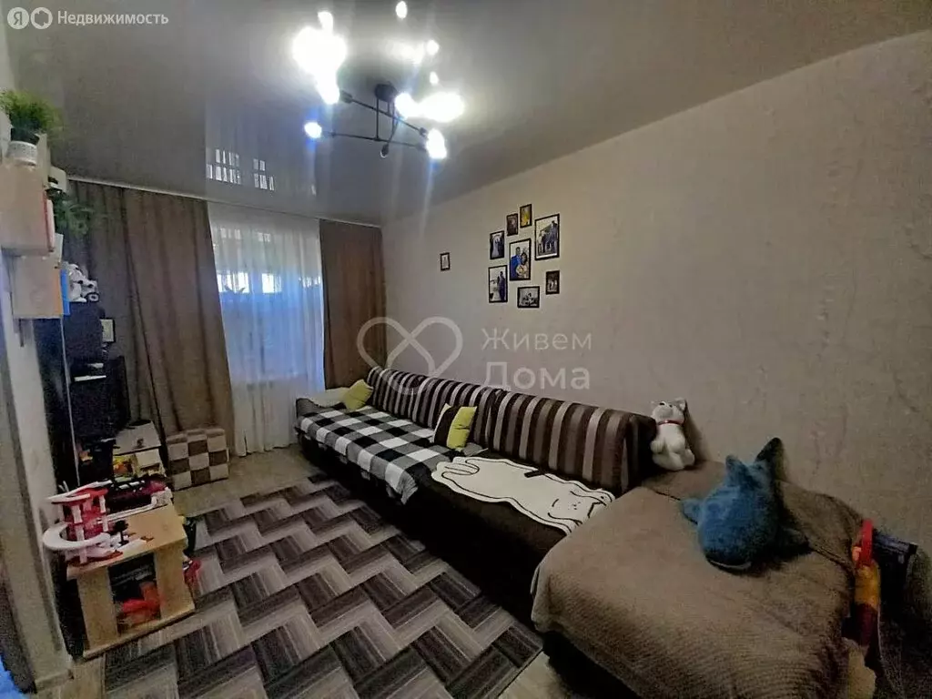 1-комнатная квартира: Волжский, посёлок Рабочий, улица Дзержинского, ... - Фото 1