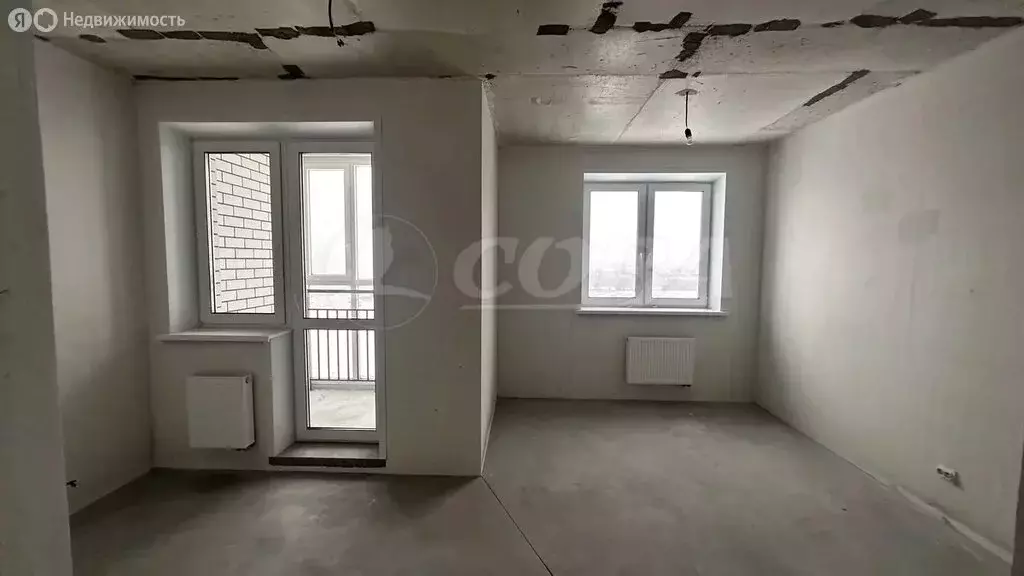 Квартира-студия: Тюмень, Дамбовская улица, 29к2 (25 м) - Фото 1