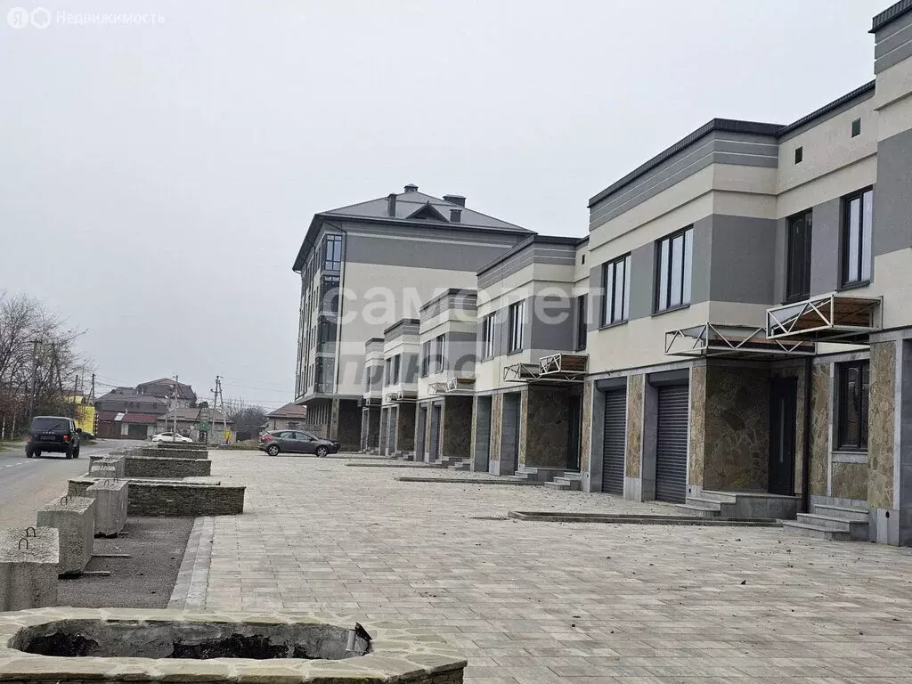 2-комнатная квартира: село Шалушка, улица Ленина, 394 (67 м) - Фото 1