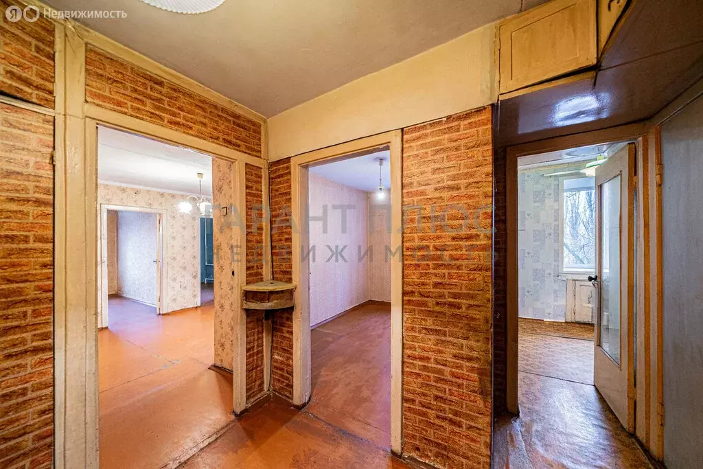 3-комнатная квартира: Липецк, улица Космонавтов, 66 (60.6 м) - Фото 1