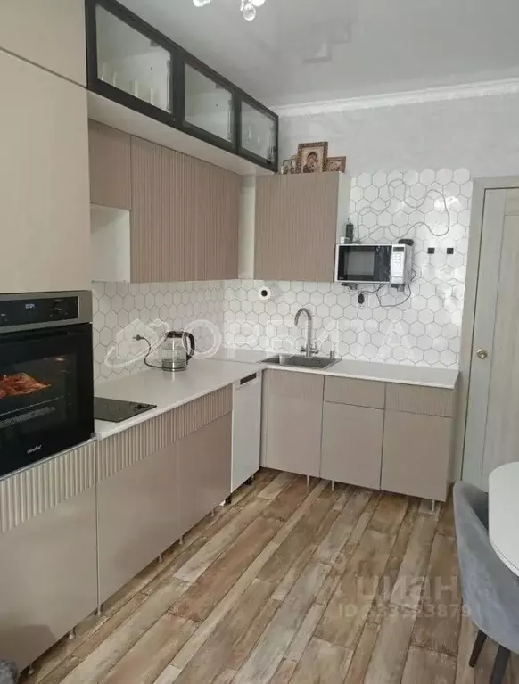 1-к кв. Тюменская область, Тюмень ул. Линейная, 17 (44.3 м) - Фото 1