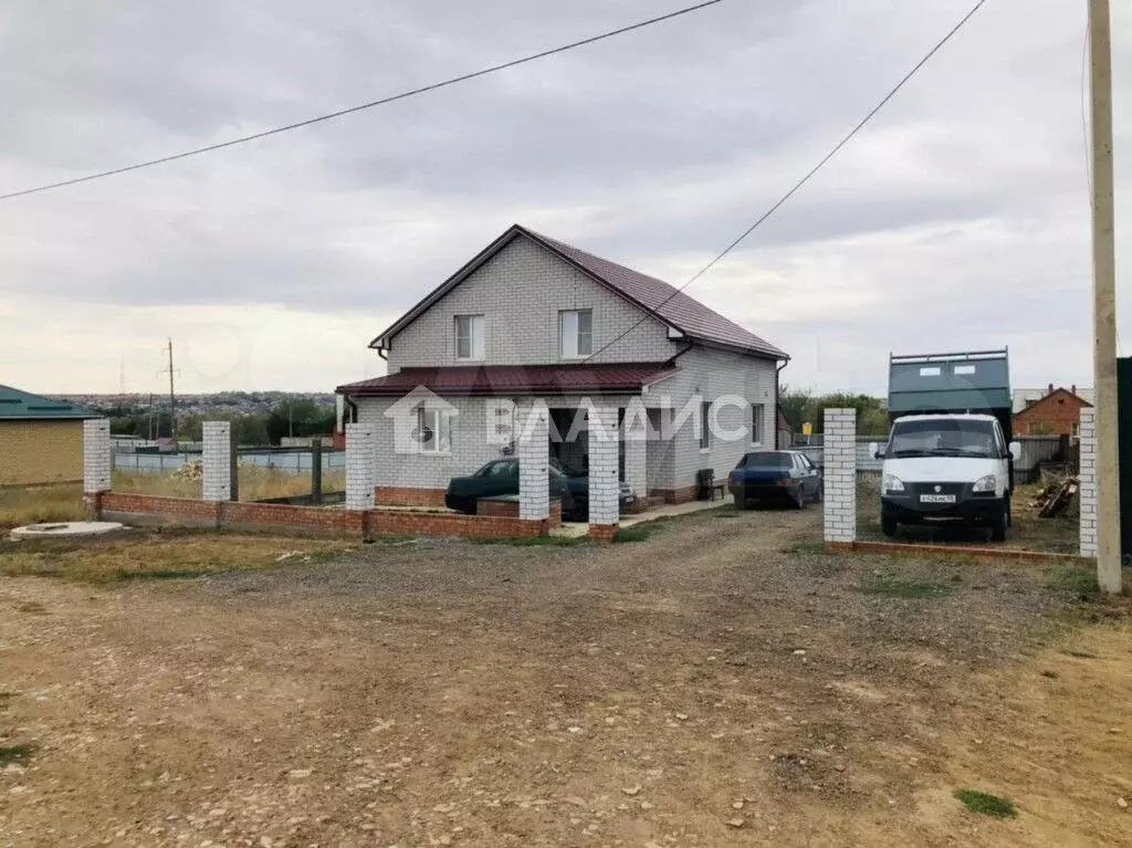 Дом 170 м на участке 6 сот. - Фото 1