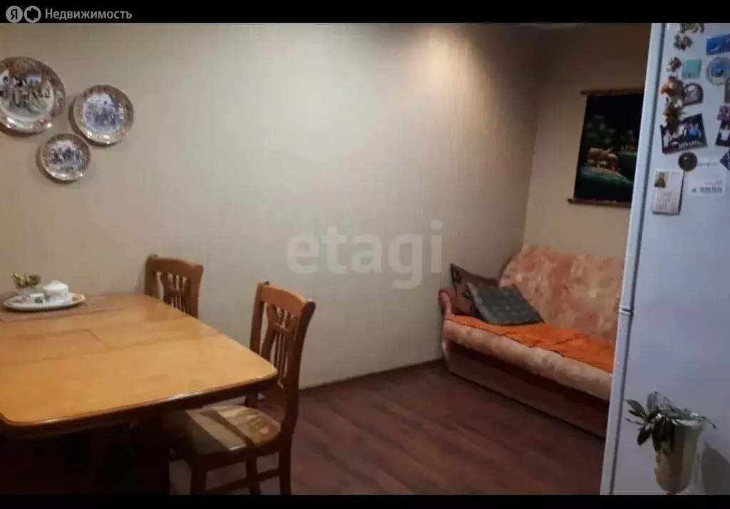 3-комнатная квартира: Селенгинск, микрорайон Берёзовый, 29 (62.85 м) - Фото 1