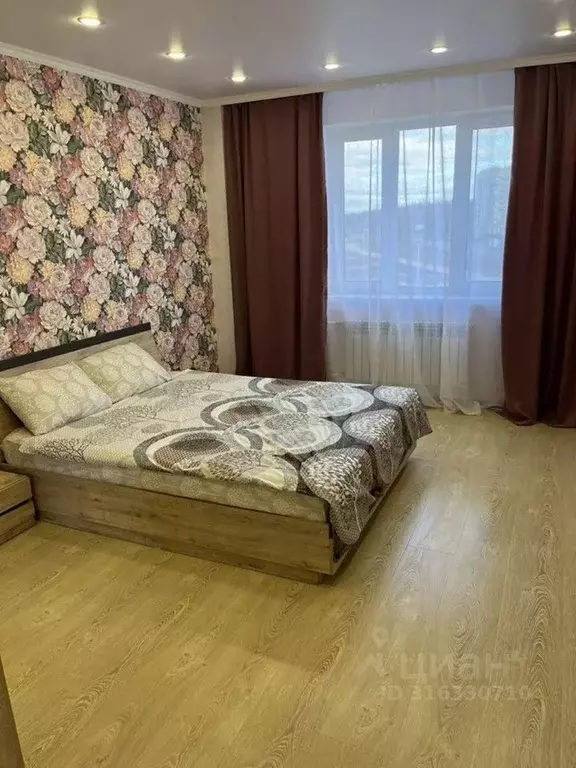 2-к кв. Орловская область, Орел Раздольная ул., 11 (65.0 м) - Фото 0