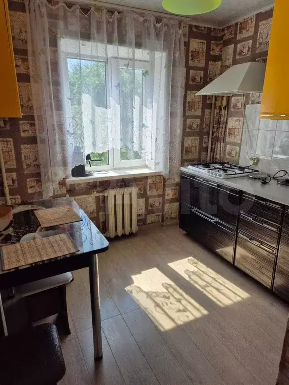 2-к. квартира, 45 м, 4/4 эт. - Фото 1