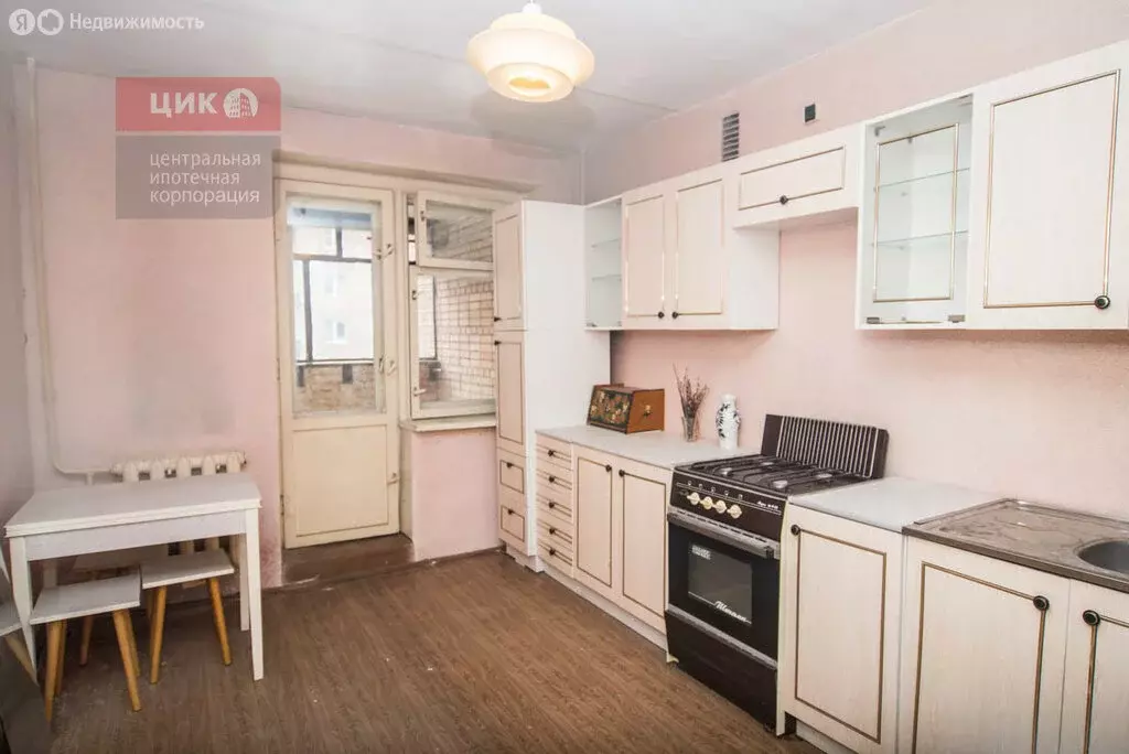 2-комнатная квартира: Рязань, улица 4-я Линия, 2/1 (68.4 м) - Фото 1