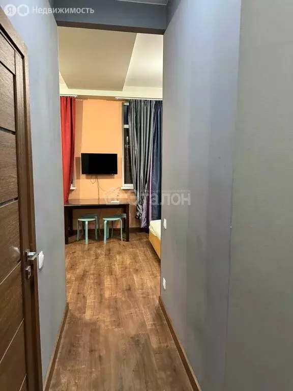 1-комнатная квартира: Волгоград, улица Огарёва, 21Б (37 м) - Фото 0