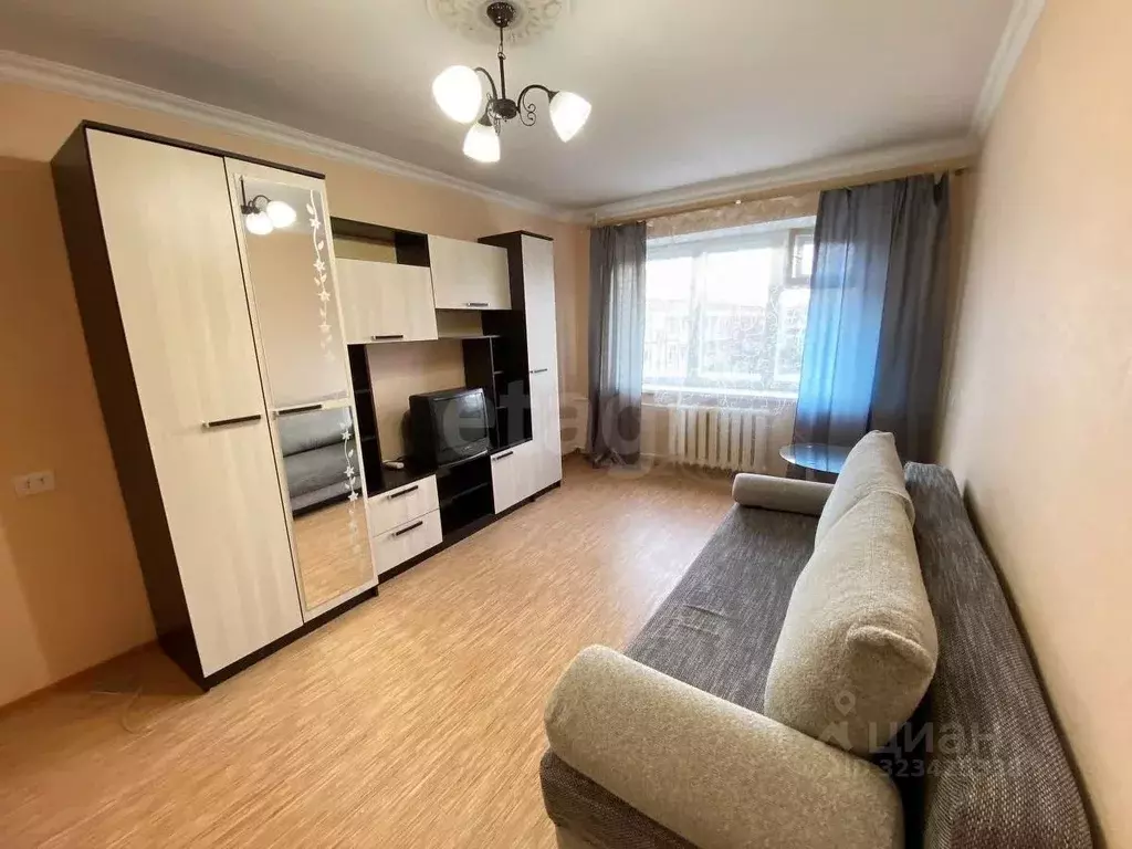 2-к кв. Тюменская область, Тюмень ул. Котовского, 52 (42.2 м) - Фото 1