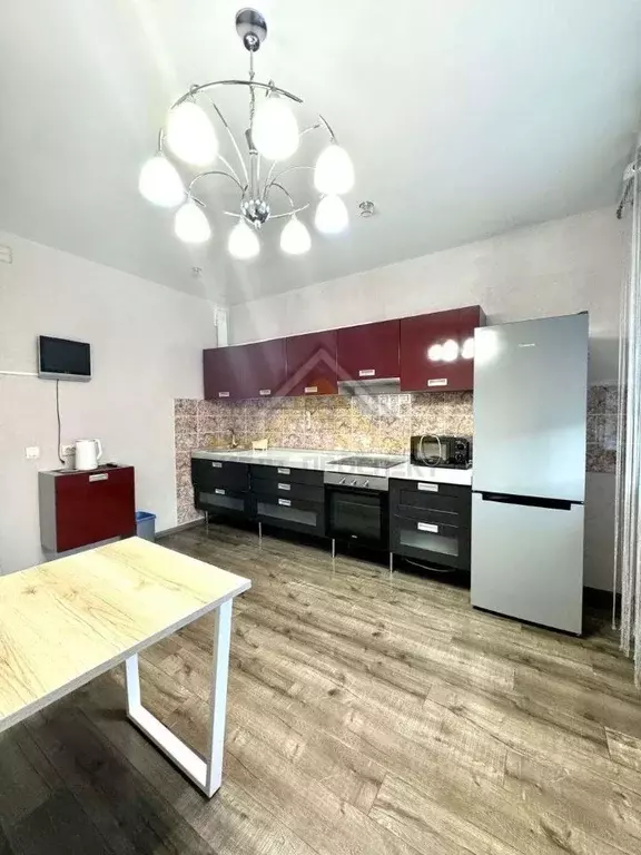 2-к кв. Белгородская область, Старый Оскол Степной мкр, 8 (62.0 м) - Фото 2