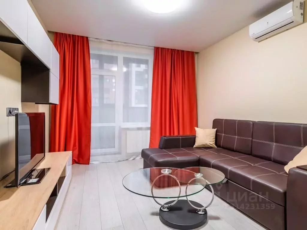 1-к кв. Санкт-Петербург ул. Парфеновская, 5 (46.0 м) - Фото 0