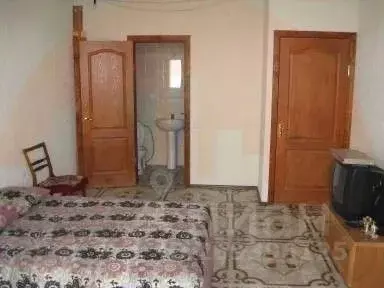 Дом в Крым, Симферопольский район, Николаевка пгт ул. Октябрьской ... - Фото 1