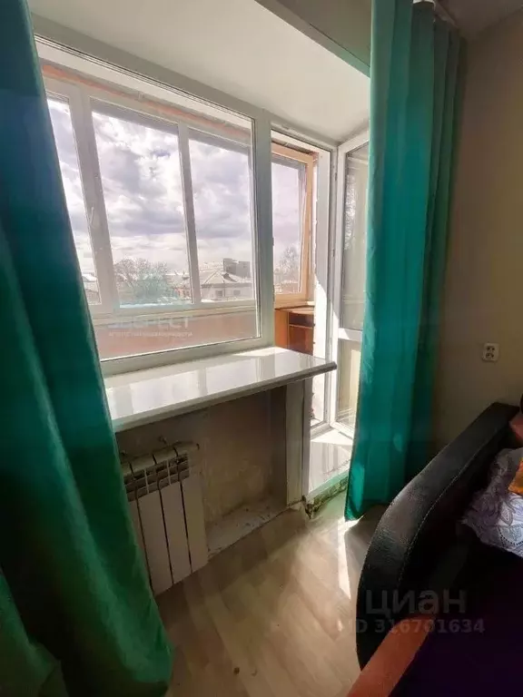 3-к кв. Хакасия, Абакан ул. Катанова, 11 (59.4 м) - Фото 1