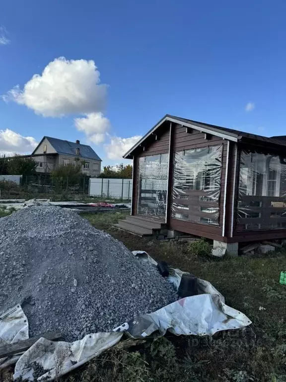 Дом в Воронежская область, Семилукский район, Латная рп ул. Некрасова ... - Фото 0