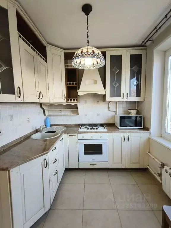 3-к кв. Москва ул. Старый Гай, 10 (49.0 м) - Фото 0