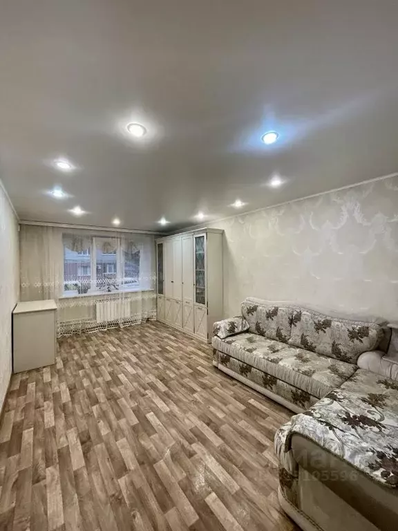 1-к кв. Саратовская область, Саратов Октябрьский мкр, 5-я линия, 17 ... - Фото 1