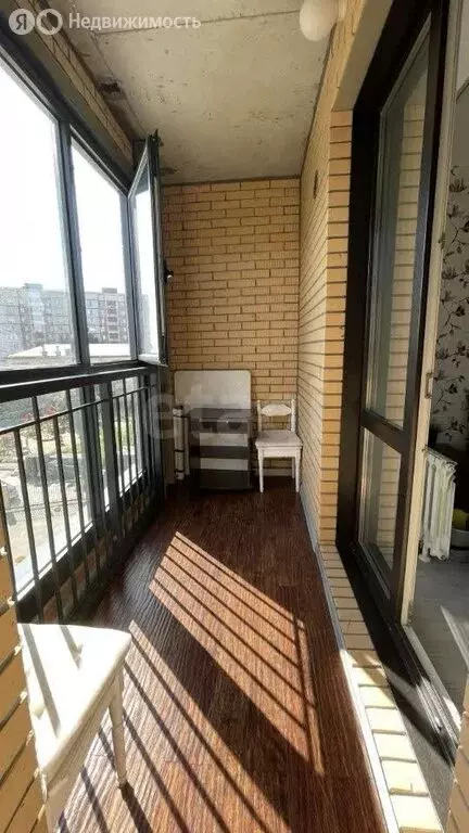 Квартира-студия: Новосибирск, улица Кошурникова, 22/2 (30 м) - Фото 1