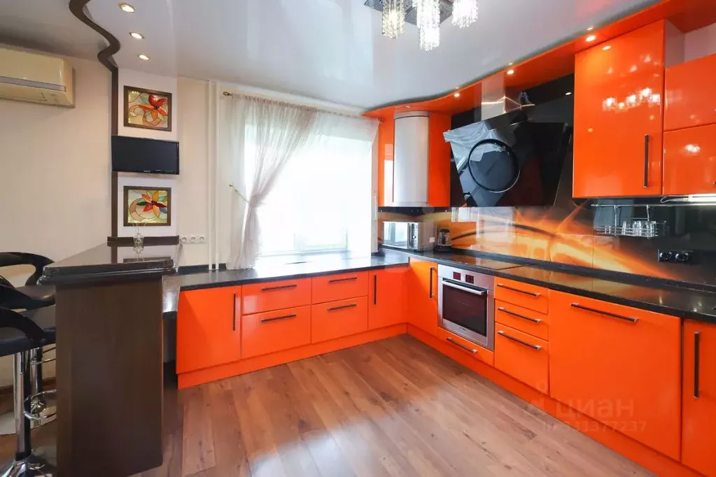 5-к кв. Хабаровский край, Хабаровск ул. Гамарника, 6А (116.1 м) - Фото 1