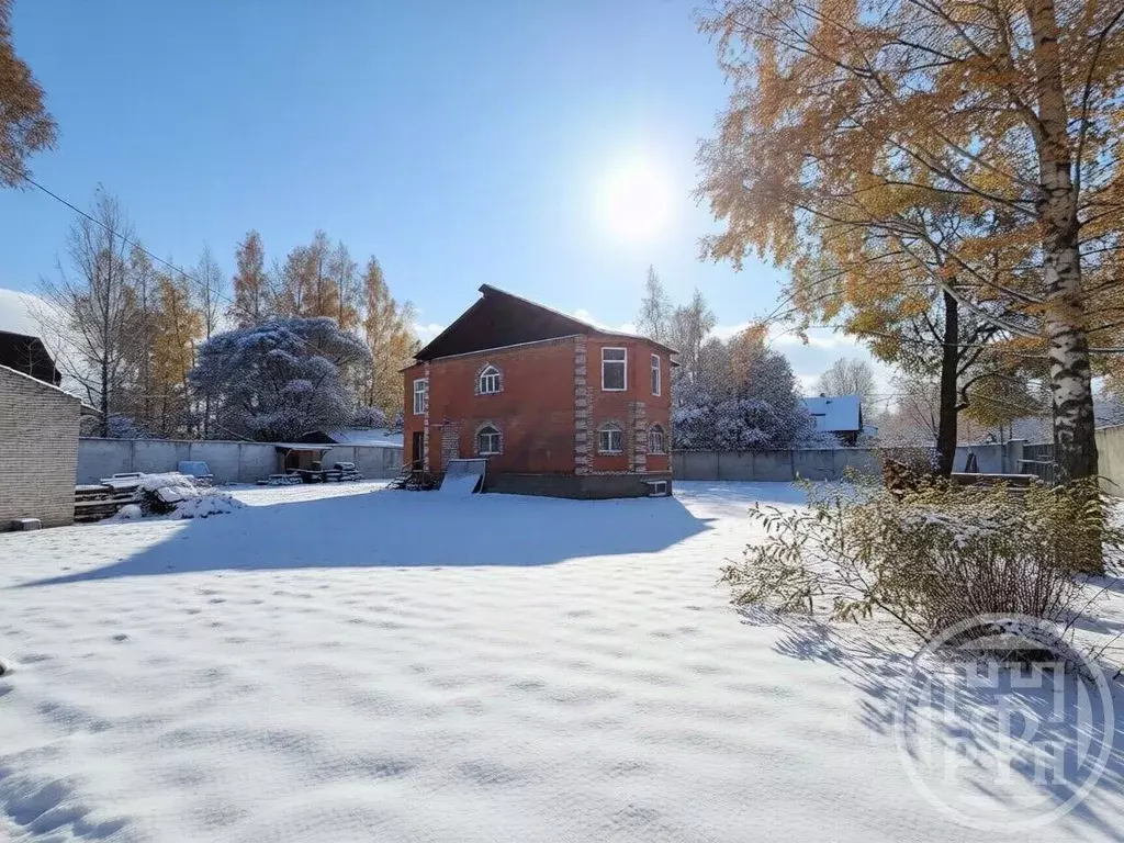 Дом в Санкт-Петербург, Санкт-Петербург, Петергоф Собственный просп., ... - Фото 2