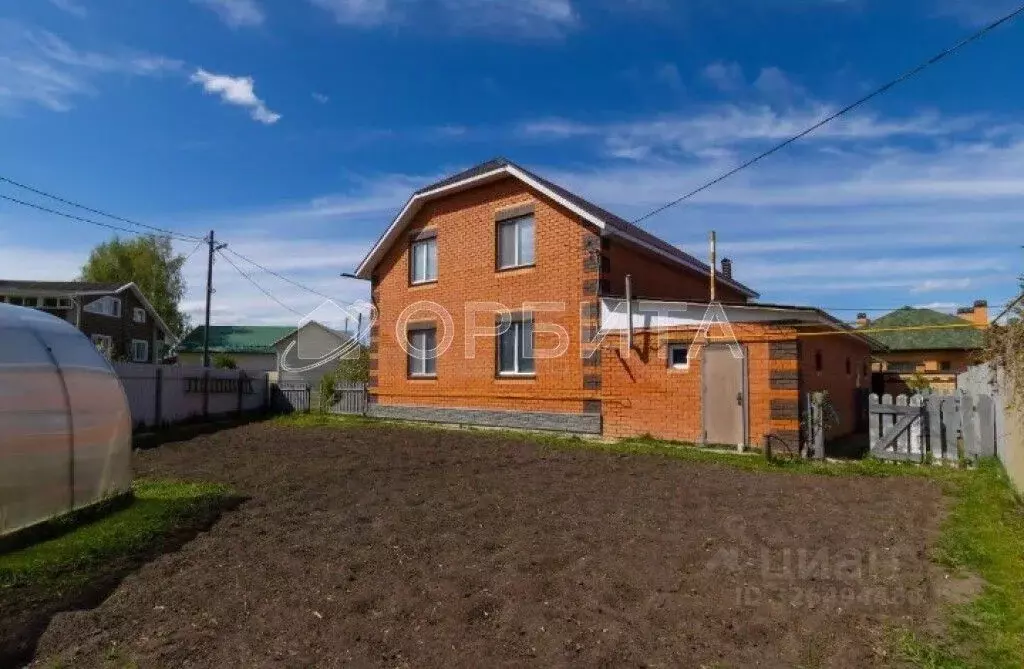 Дом в Тюменская область, Тюмень Тарманы мкр, ул. Архитекторов, 27 (216 ... - Фото 1