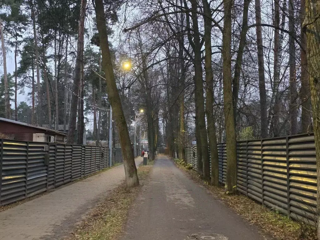Участок в Московская область, Раменский муниципальный округ, Быково ... - Фото 1
