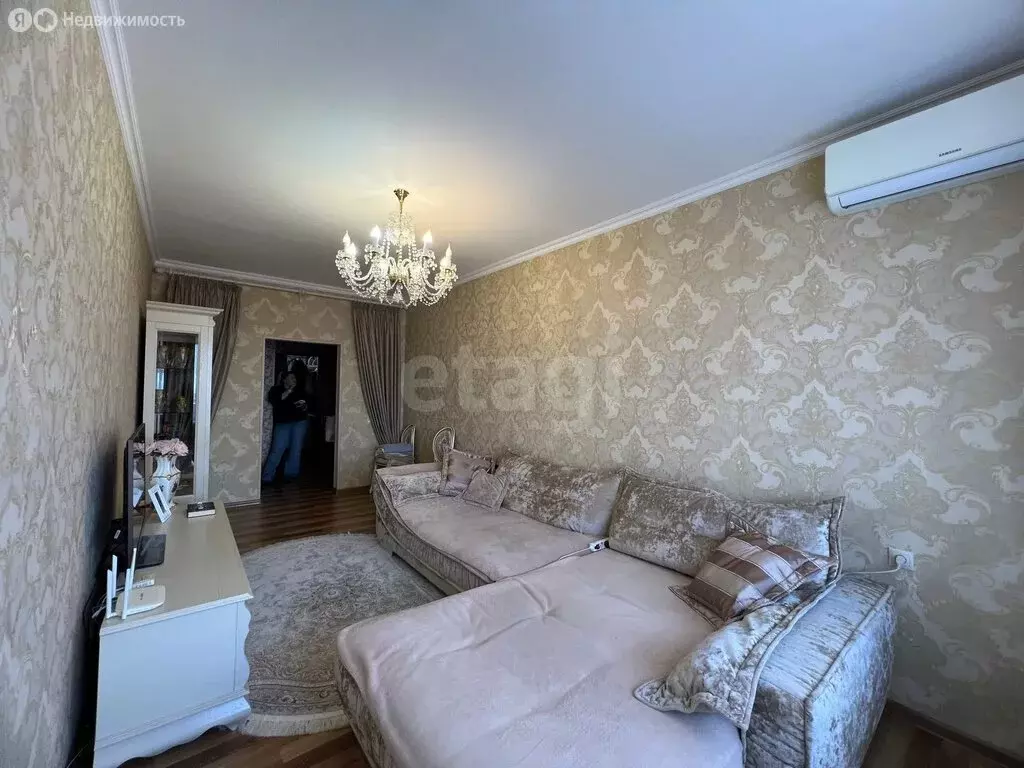 2-комнатная квартира: Владикавказ, Владикавказская улица, 46А (58 м) - Фото 1