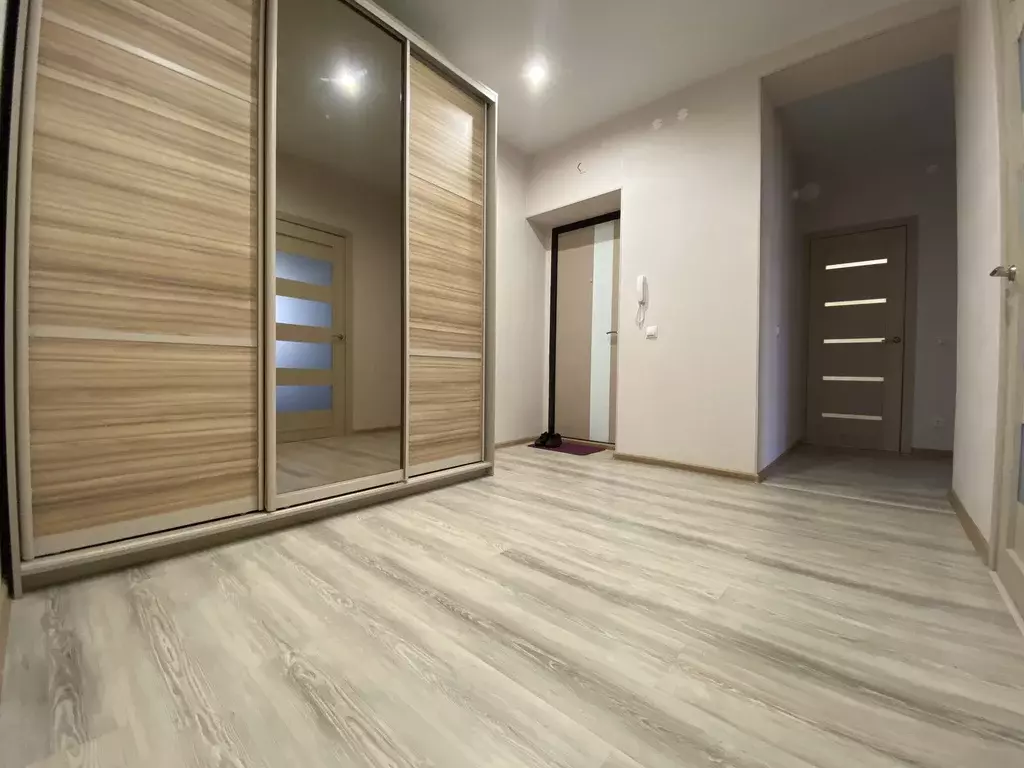 Продаётся 2-к квартира, 60 м - Фото 1
