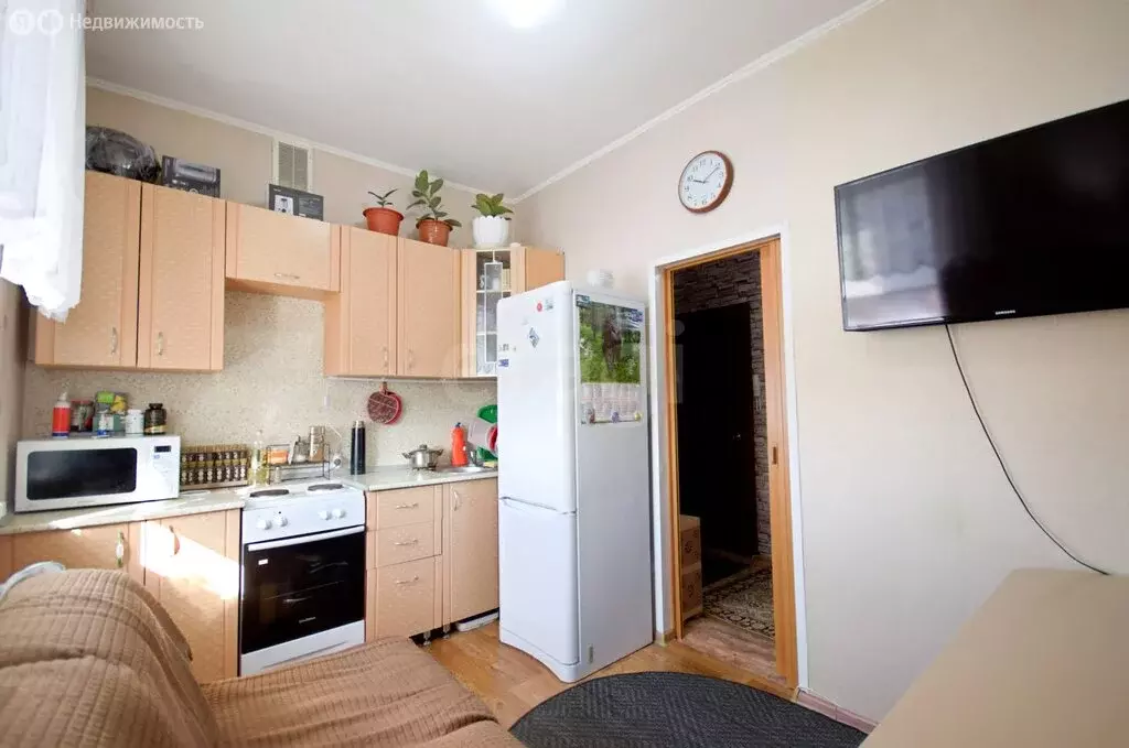 2-комнатная квартира: Ялуторовск, улица Карбышева, 11 (37.9 м) - Фото 2