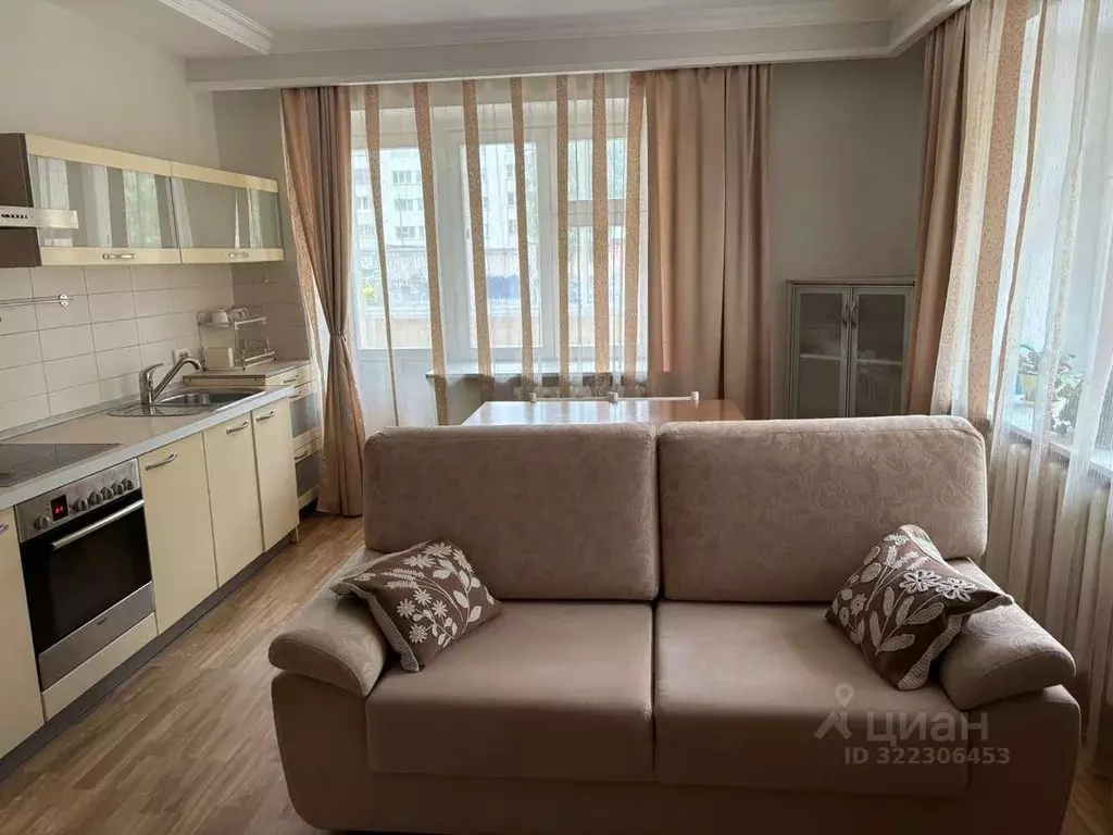 1-к кв. Кировская область, Киров Советская ул., 67а (55.0 м) - Фото 2