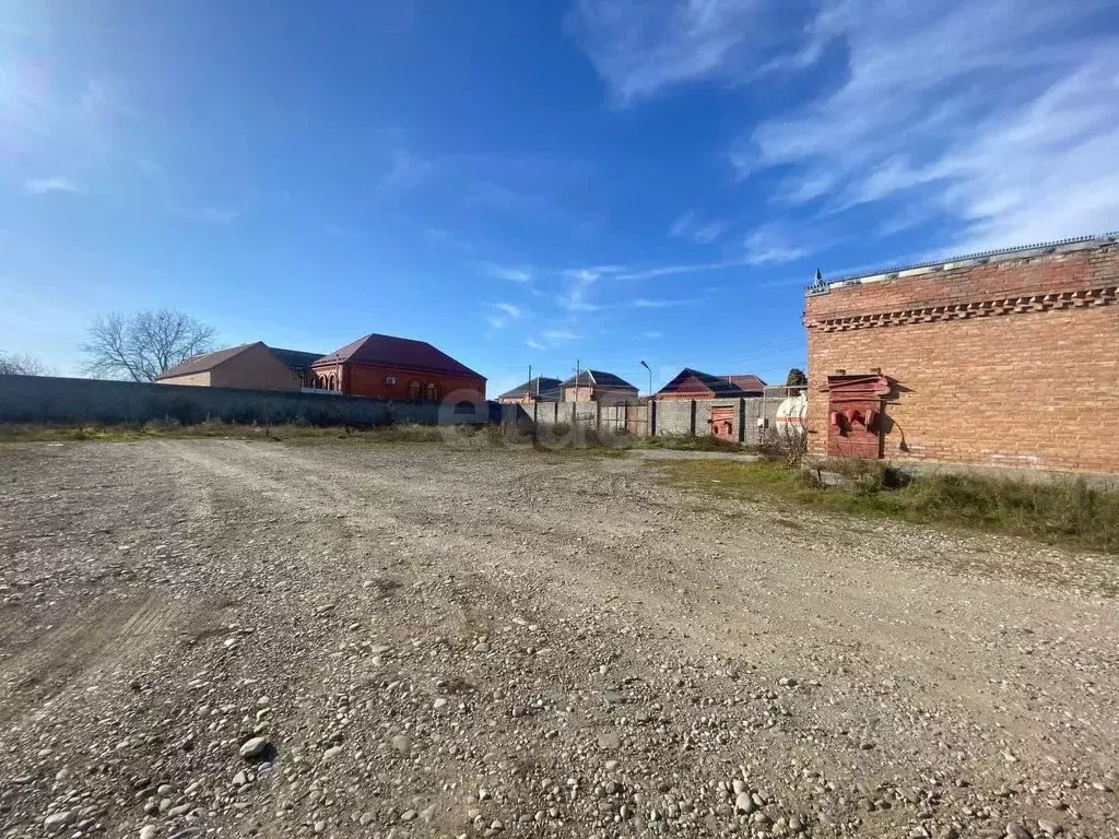 Участок в Ингушетия, Назрановский район, с. Экажево ул. Джабагиева ... - Фото 2