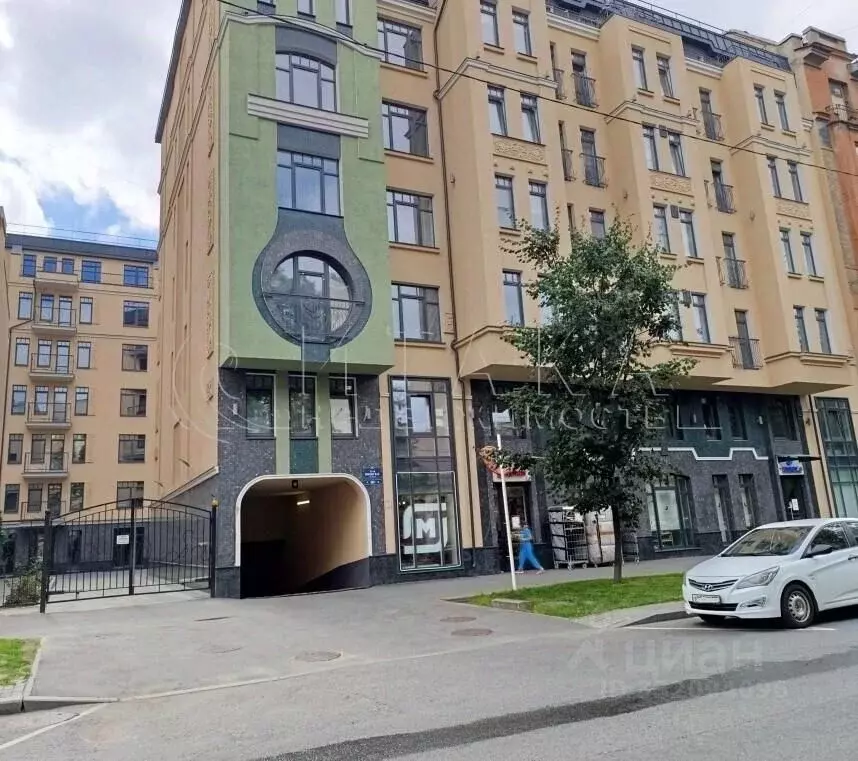 2-к кв. Санкт-Петербург 11-я Васильевского острова линия, 56 (66.7 м) - Фото 1