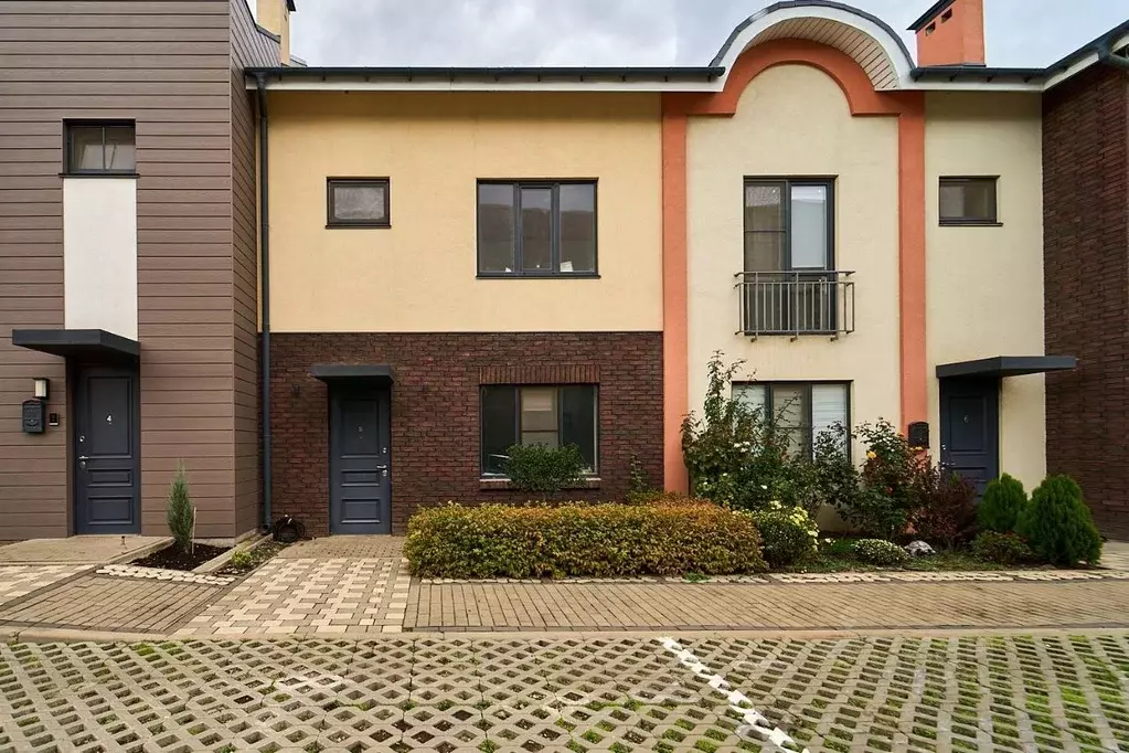 Таунхаус в Краснодарский край, Краснодар ул. Даниила Смоляна, 72 (140 ... - Фото 1