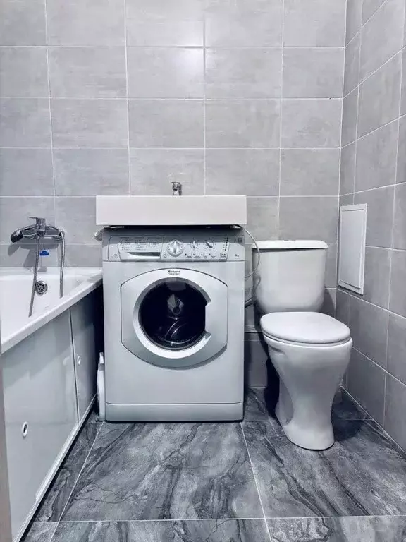 Студия Оренбургская область, Оренбург ул. Автомобилистов, 13 (22.0 м) - Фото 1