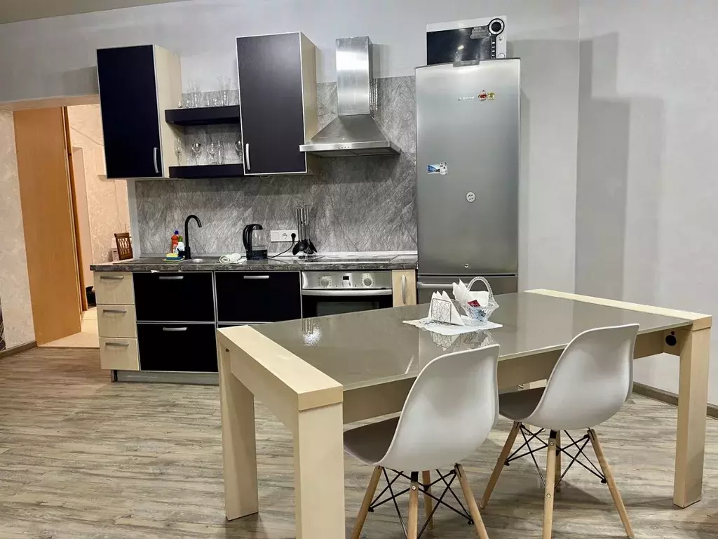 3-к кв. Иркутская область, Иркутск ул. Пискунова, 156/1 (63.0 м) - Фото 1