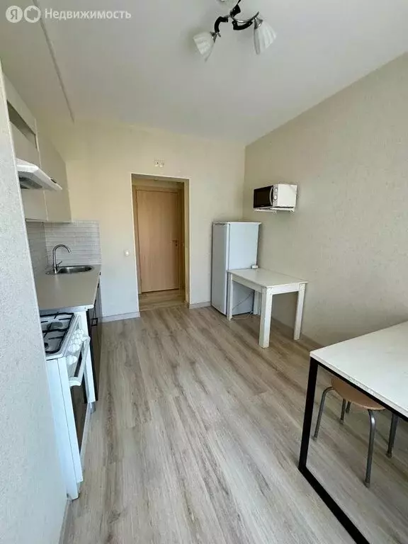 4-комнатная квартира: Санкт-Петербург, улица Маяковского, 22-24 (91 м) - Фото 1
