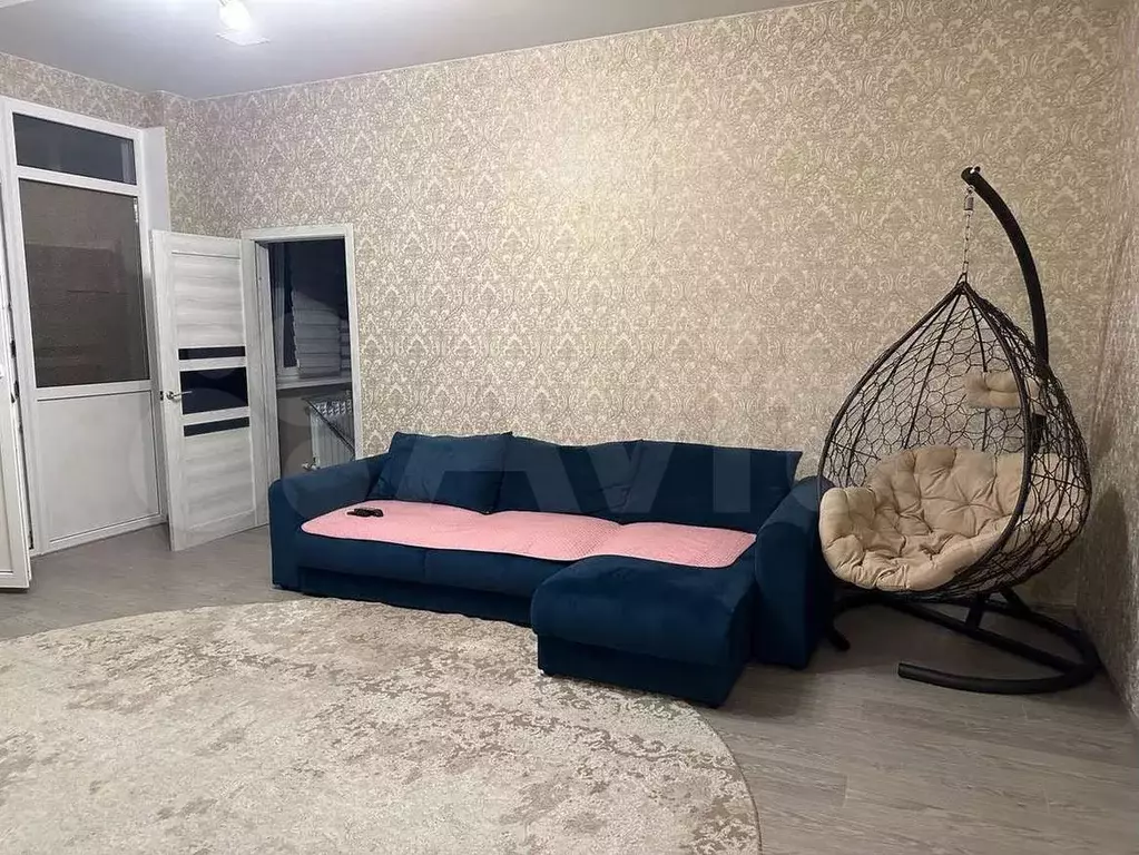2-к. квартира, 55 м, 2/7 эт. - Фото 1