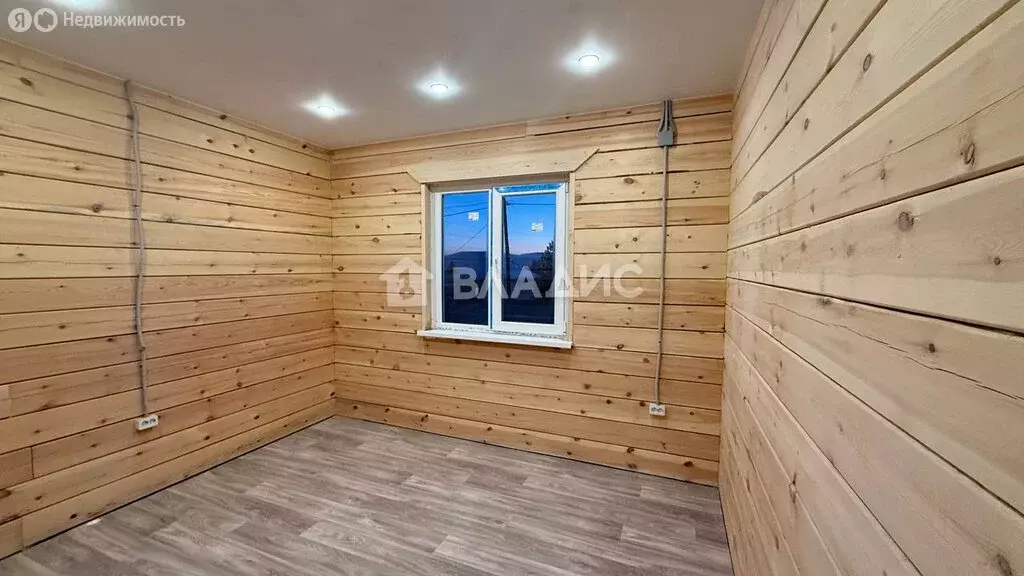 Дом в село Нижний Саянтуй, ДНТ Багульник, 2-й квартал, 24 (180 м) - Фото 1