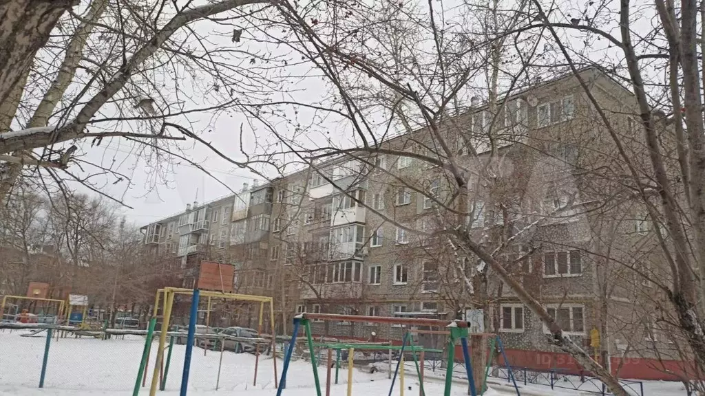 2-к кв. Омская область, Омск ул. Труда, 1 (45.2 м) - Фото 0