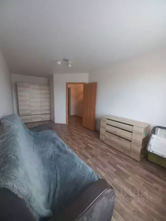 1-к кв. Новосибирская область, Новосибирск ул. Петухова, 95/4 (30.0 м) - Фото 0