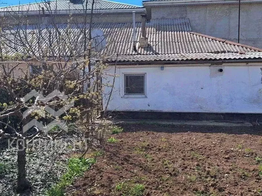 Дом в Крым, Сакский район, с. Фрунзе ул. Школьная, 12 (56 м) - Фото 0