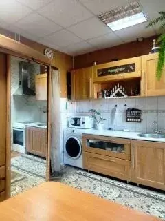 Комната 40,7 м в 2-к., 4/4 эт. - Фото 1