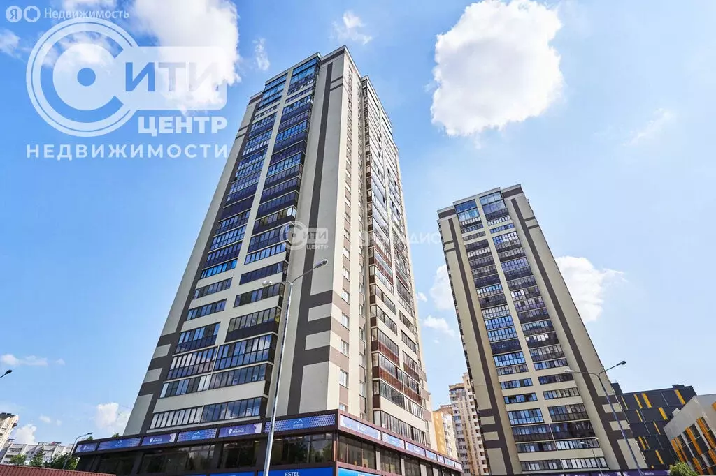 4-комнатная квартира: Воронеж, улица Ворошилова, 1/4 (153 м) - Фото 0