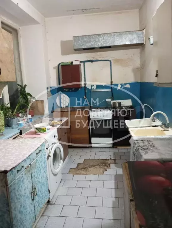 Комната 15,5 м в 1-к., 2/2 эт. - Фото 1