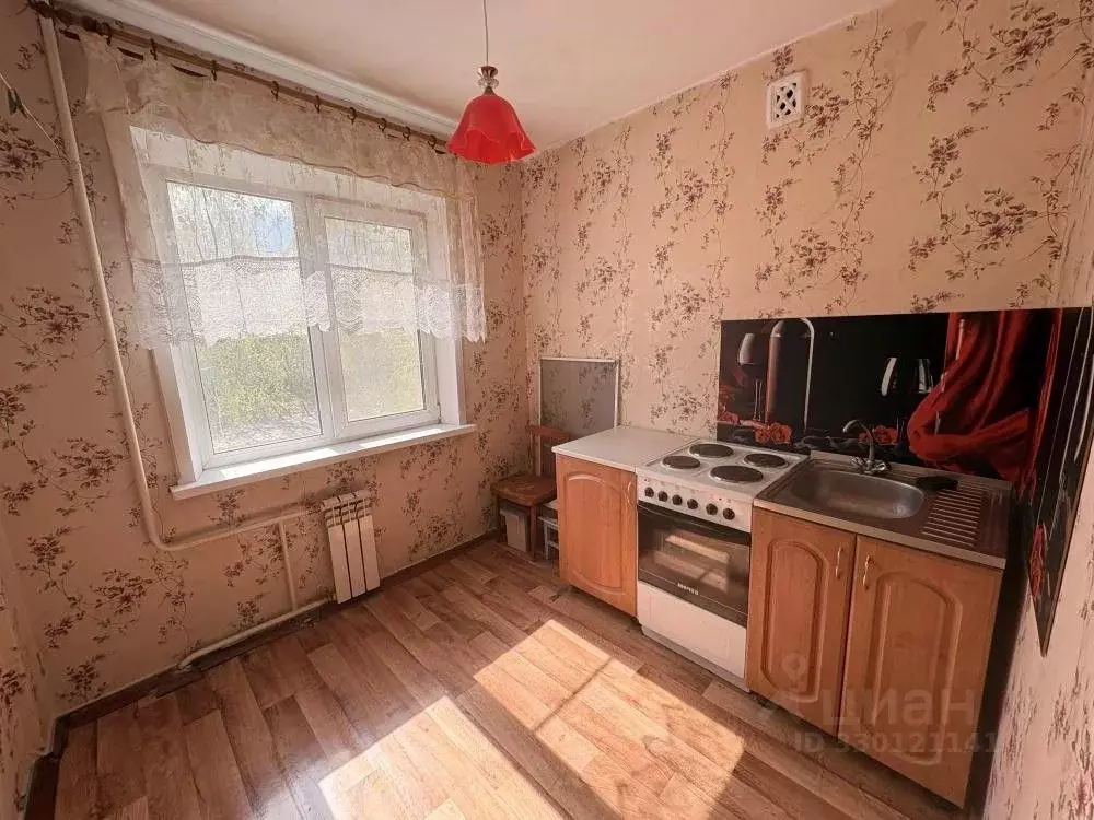 1-к кв. Иркутская область, Усолье-Сибирское просп. Химиков, 7 (30.0 м) - Фото 1