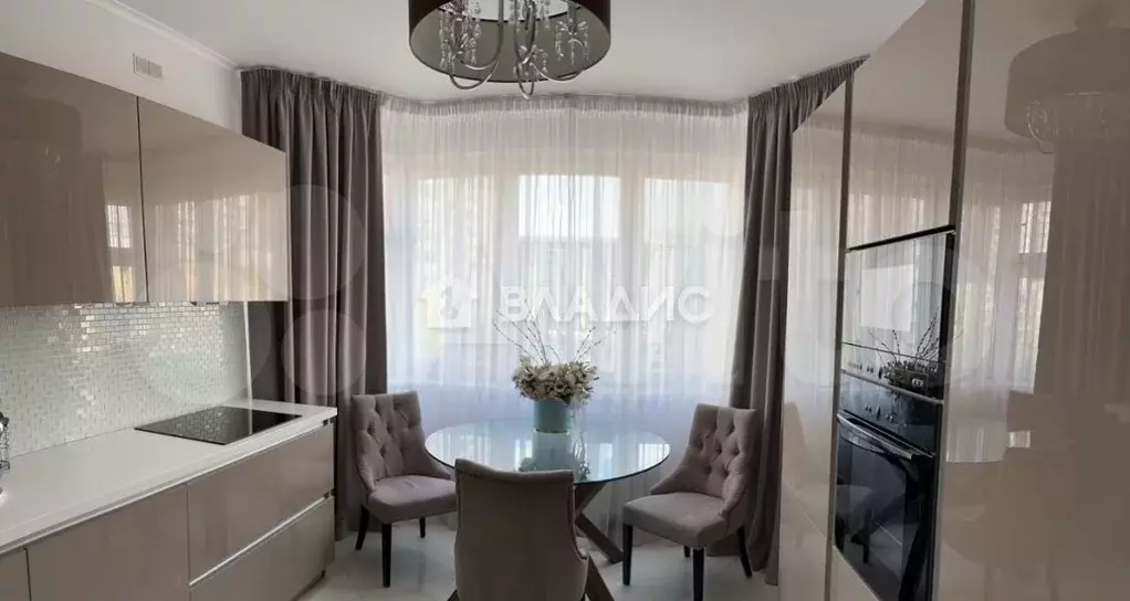 3-к. квартира, 73,7 м, 3/17 эт. - Фото 0
