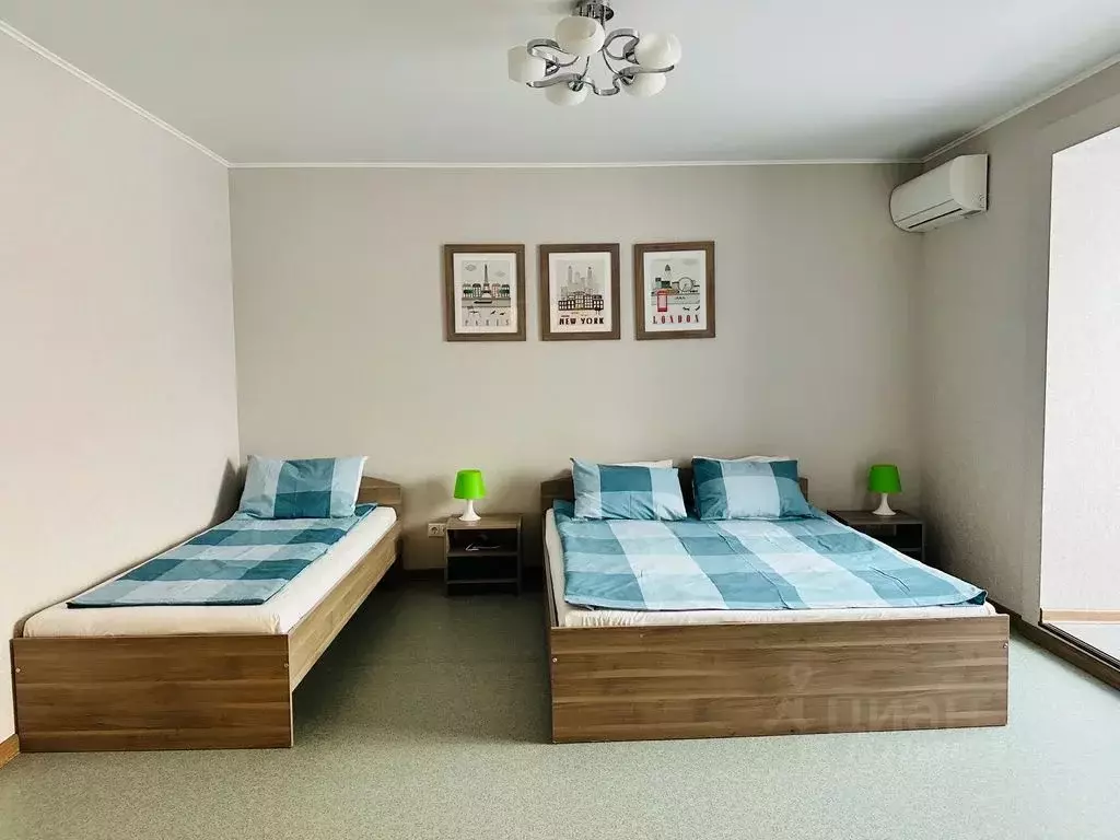 Комната Челябинская область, Челябинск Электростальская ул., 23 - Фото 1