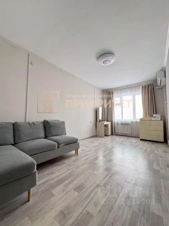 1-к кв. Саха (Якутия), Якутск ул. Петра Алексеева, 72/1 (36.0 м) - Фото 0