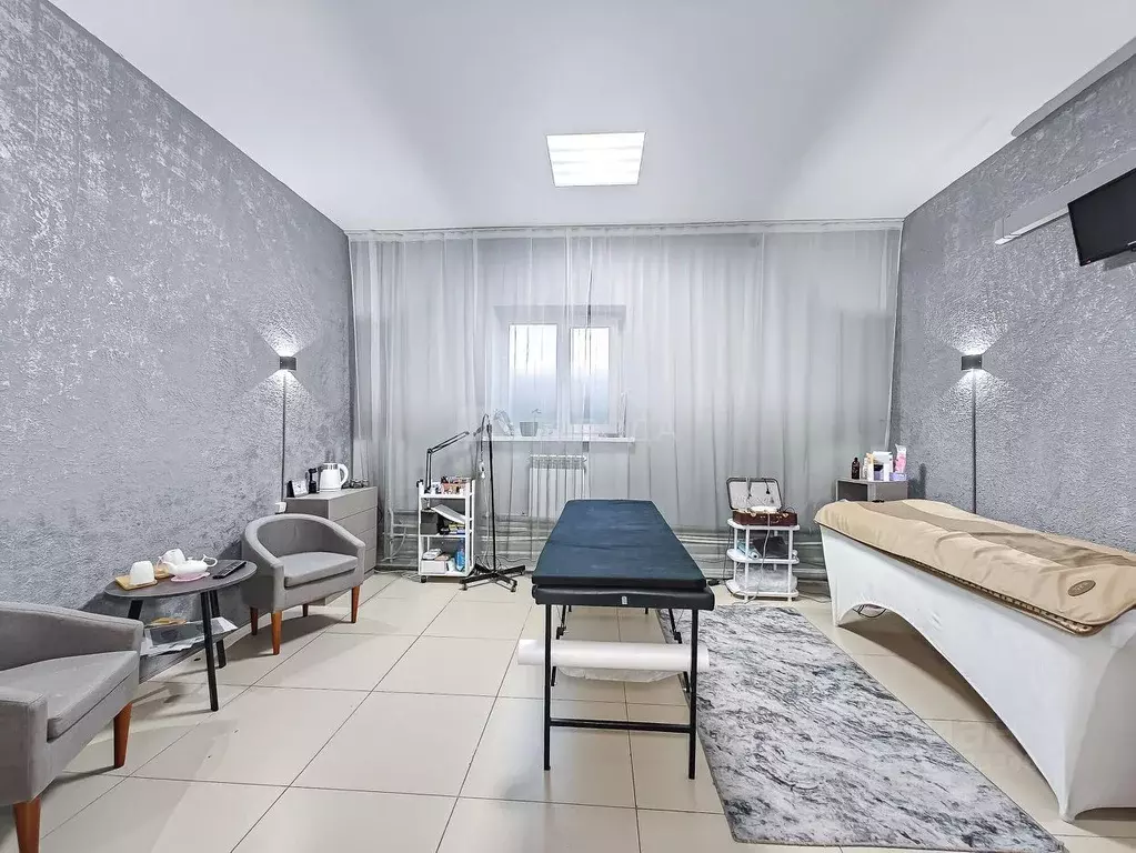 Офис в Новосибирская область, Новосибирск Выборная ул., 115/2 (18 м) - Фото 1