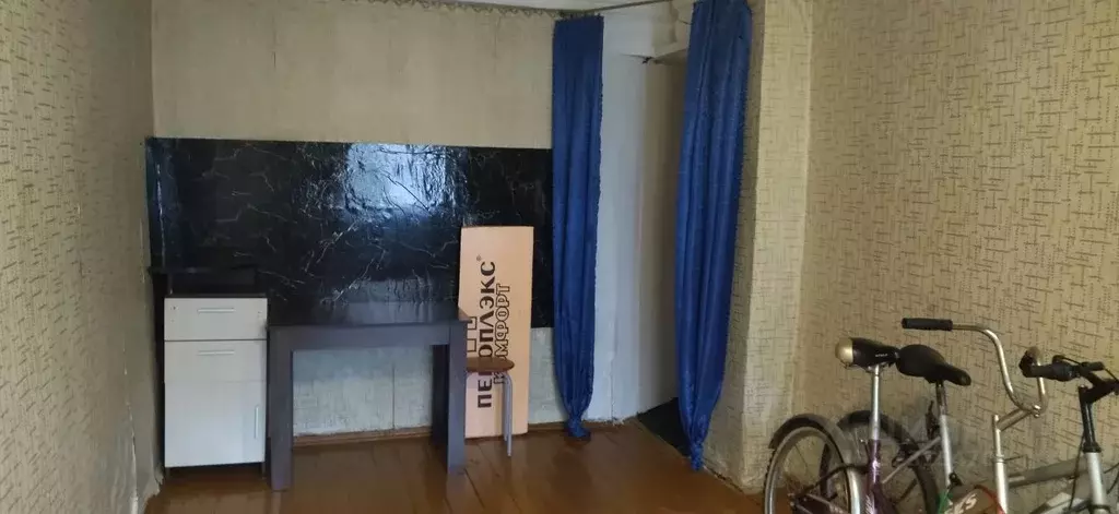 Комната Новгородская область, Великий Новгород Парковая ул., 15 (16.0 ... - Фото 1